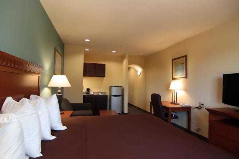 Executive Inn & Suites Marlin 外观 照片