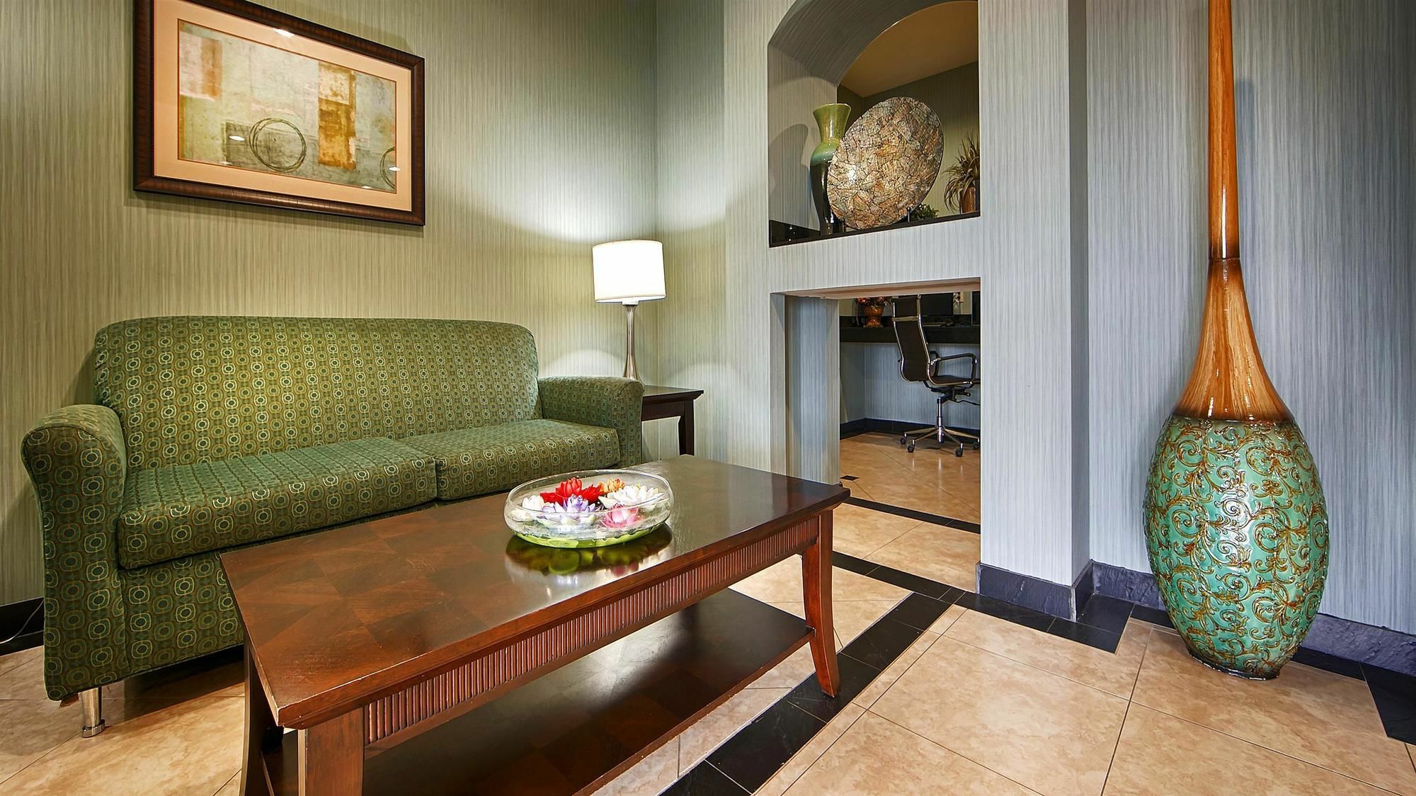 Executive Inn & Suites Marlin 外观 照片